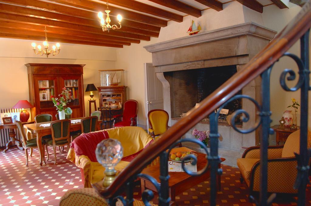 فندق Saint-Germain-Lembronفي  La Maison De Mariecamille المظهر الخارجي الصورة
